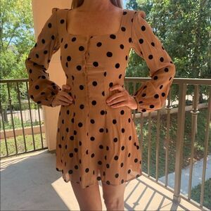 BEACH RIOT Ivy Dress in DOT